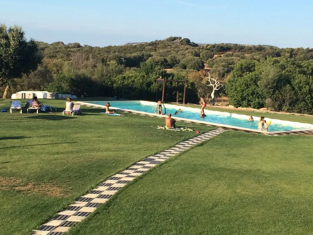 Green Park Country Lodge Όλμπια
