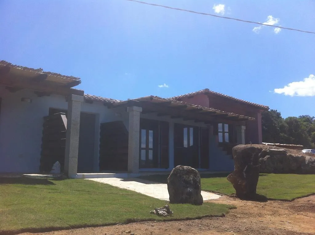 Εξοχικό σπίτι Green Park Country Lodge Όλμπια Ιταλία